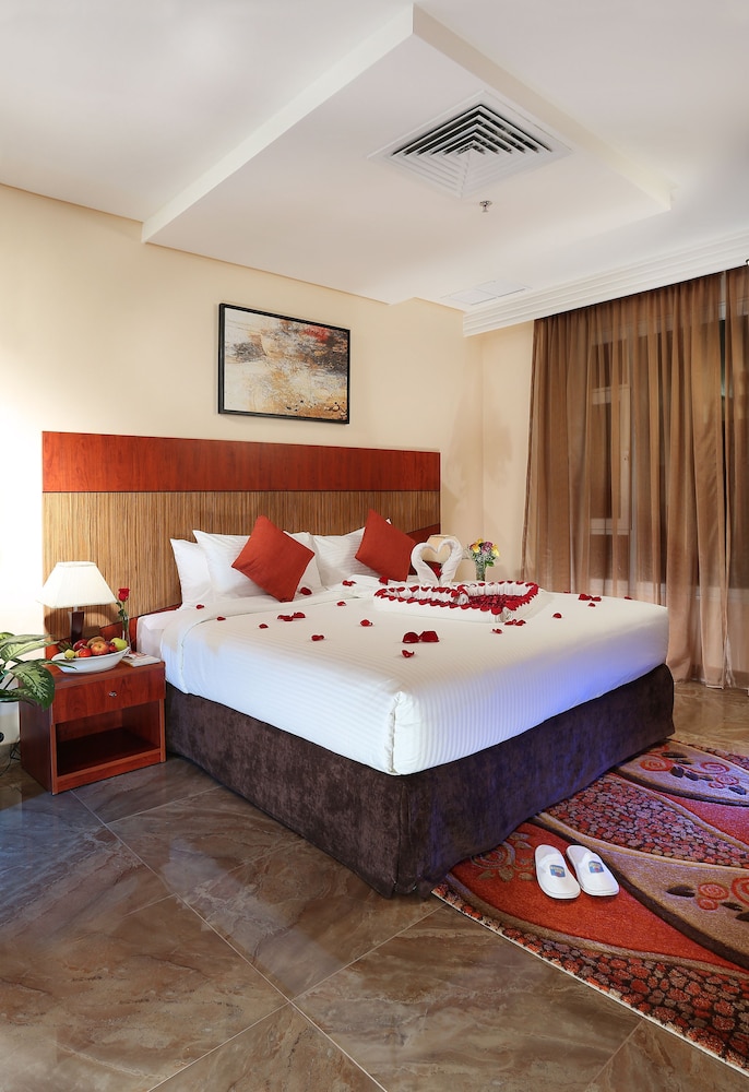 Best Western Plus Salmiya 12/30