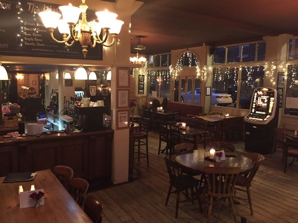 The Kings Arms 15/24