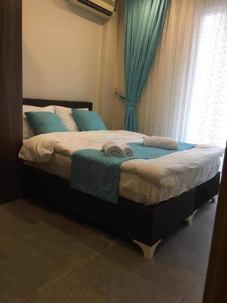 Istanbul Terrace Hotel 13/42