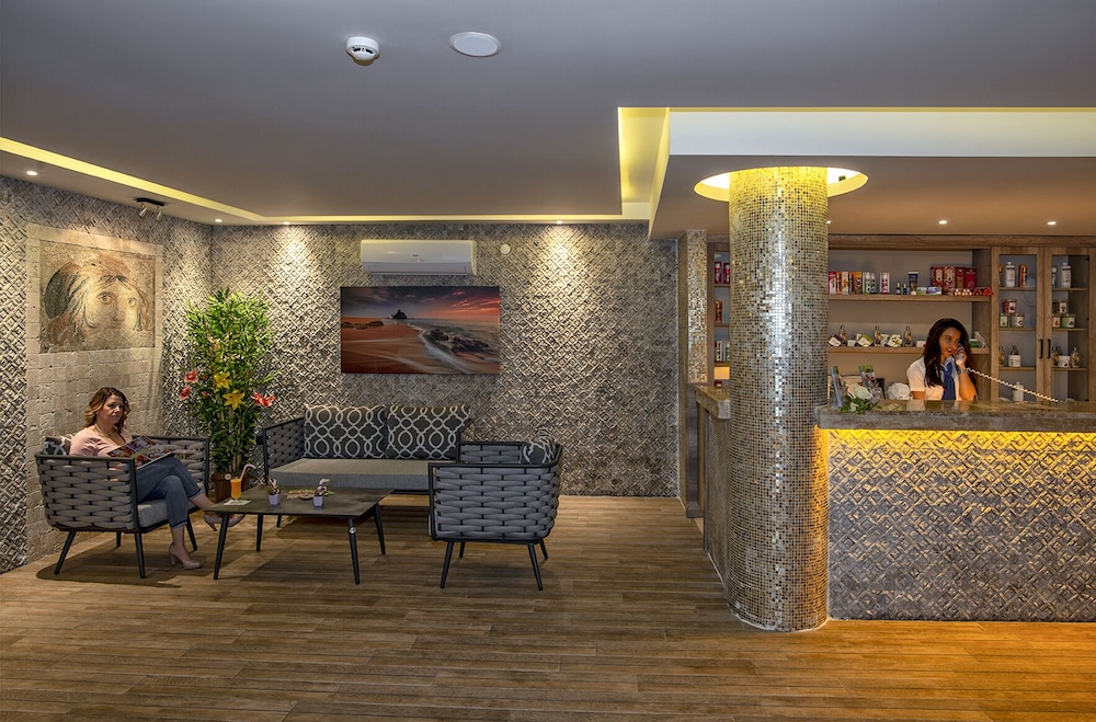 Hatipoglu Beach Hotel 13/66