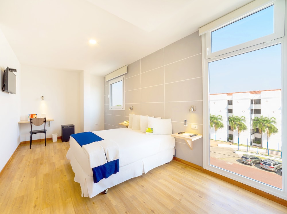 Hotel Lp Equipetrol 16/61