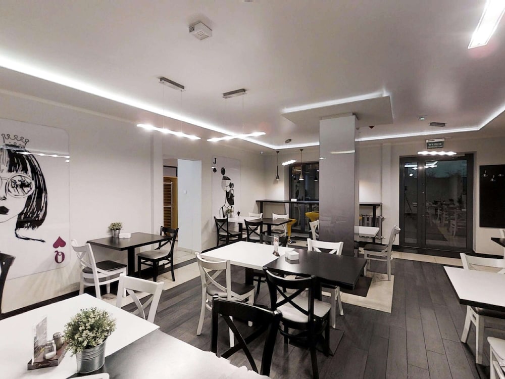 Ibis Styles Gniezno Stare Miasto 52/71