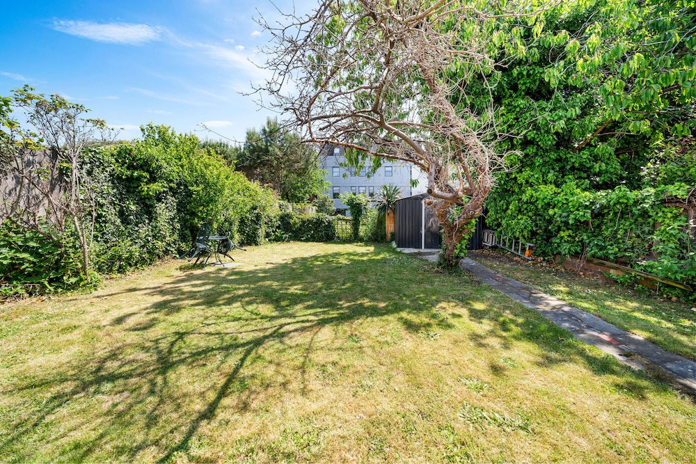 Wimbledon Holiday Lets 43/50