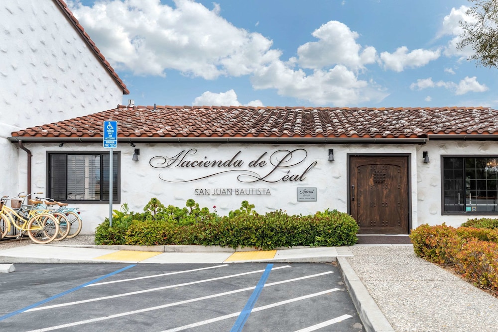Hacienda de Leal, BW Signature Collection 34/41