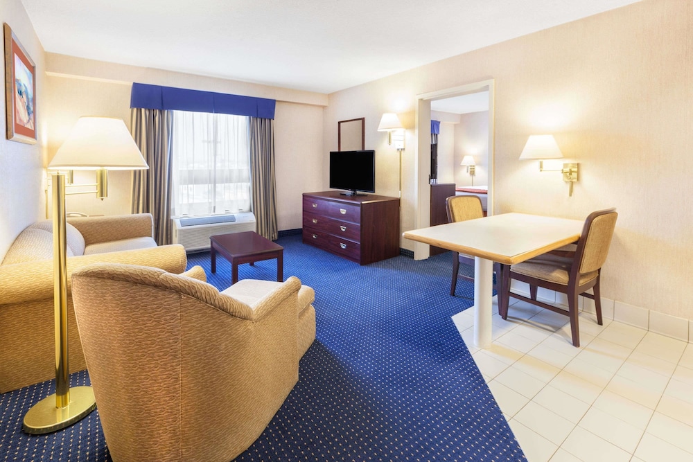 Wyndham Garden Monterrey Norte 30/55