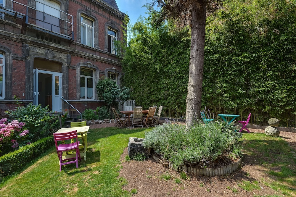 HOTEL NOTRE DAME 44/47