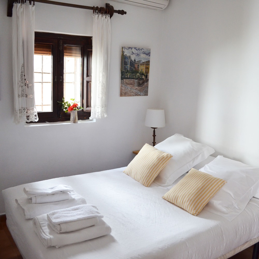 Hotel Santa Isabel La Real 23/66