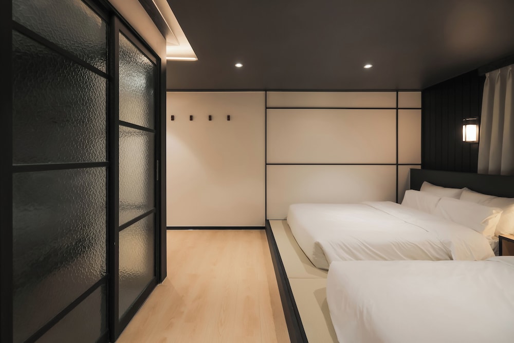 Ehotel Gumi 22/53