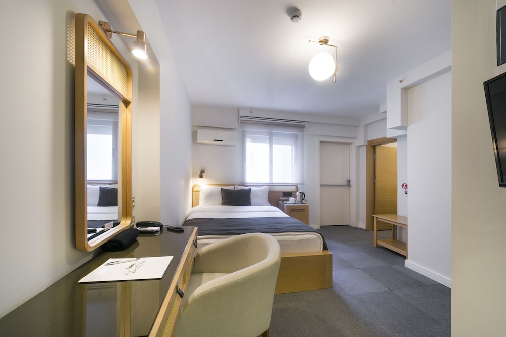 Viva La Vita Hotel Bornova 40/40