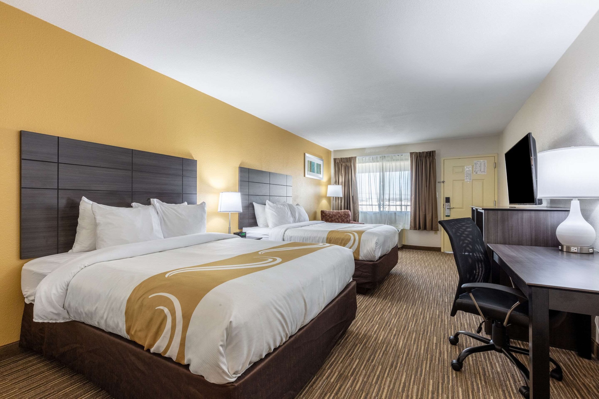 غرفة قياسية بسريرين كوين للمدخنين، Quality Inn Southaven - Memphis South 3/4