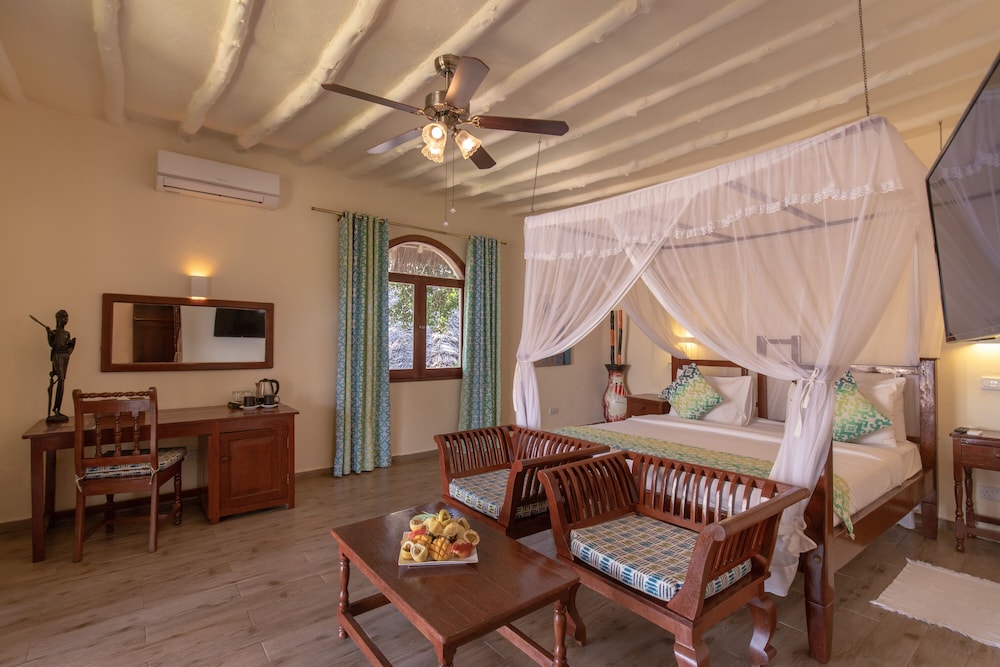 Kiwengwa Beach Resort 52/72