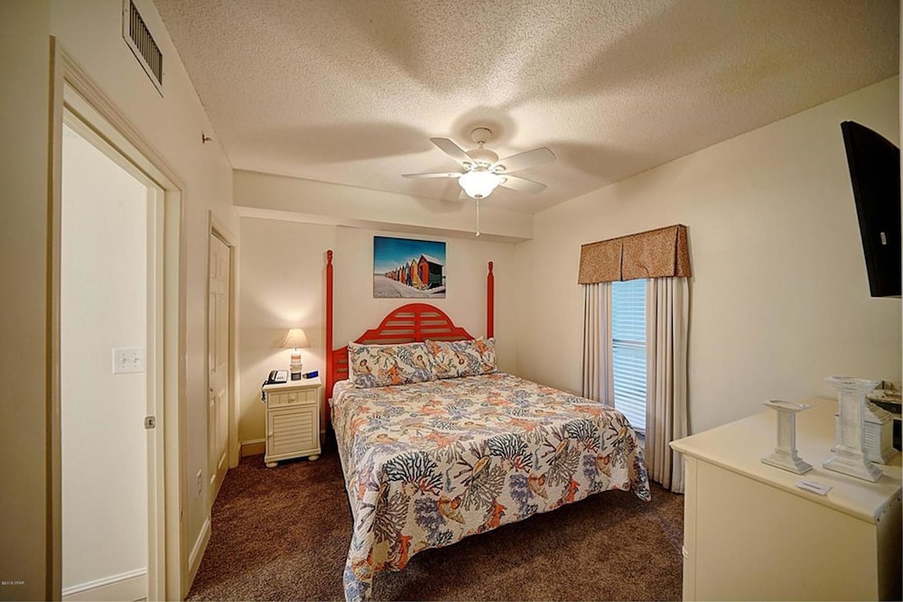 1 BEDROOM, CONDO, OCEAN VIEW