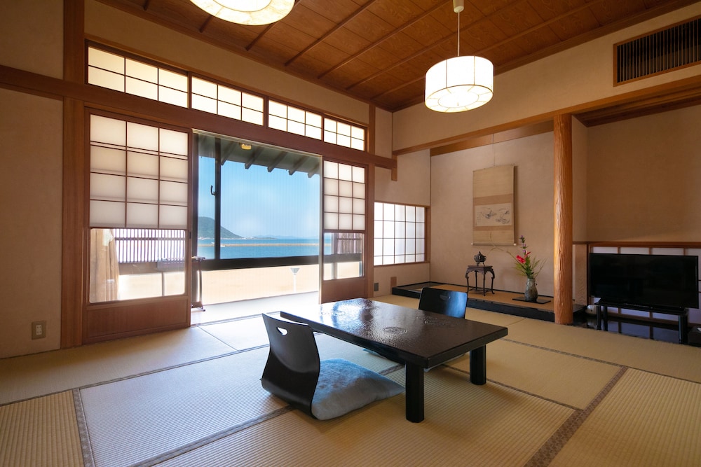 Mizuno Ryokan 30/50