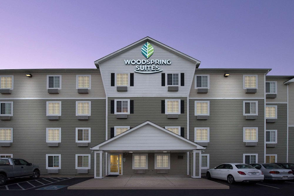 WoodSpring Suites Lebanon 1/31