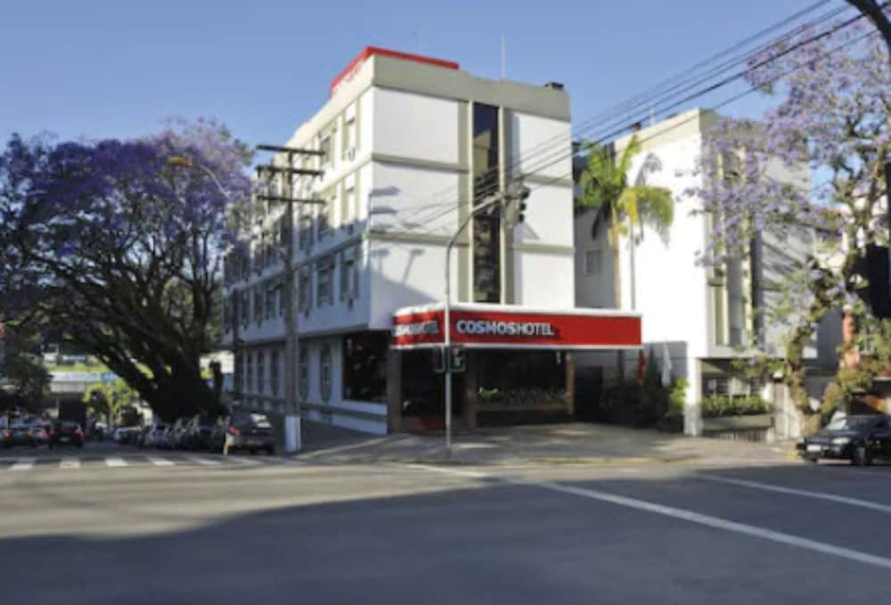 Cosmos Hotel 44/52