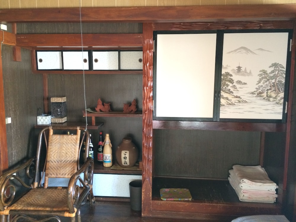 Goyah-So Guesthouse 10/72