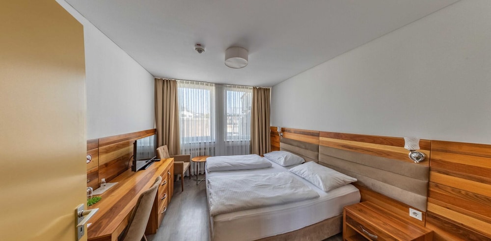 Hotel Bayrischer Hof 20/50