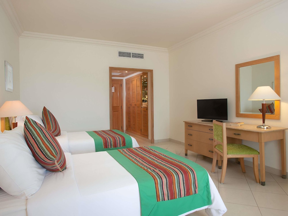 Movenpick Taba 23/76