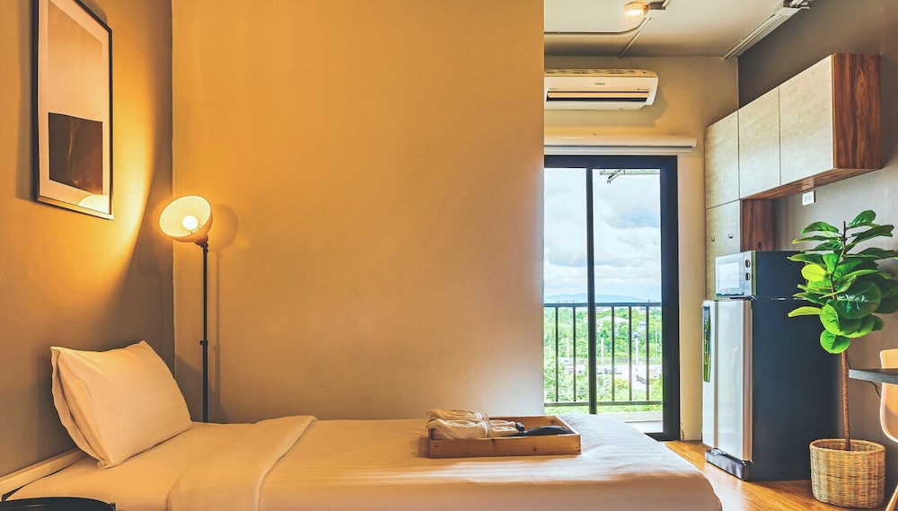Bhava Residence 24/46