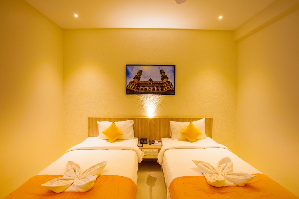 Northern Suites 17/50