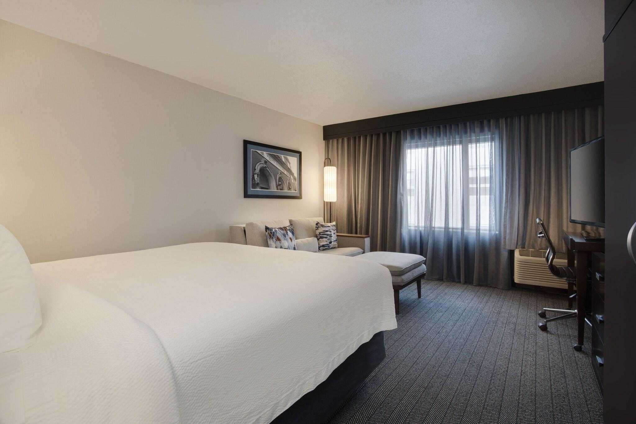 Room, Double Bed, Accessible