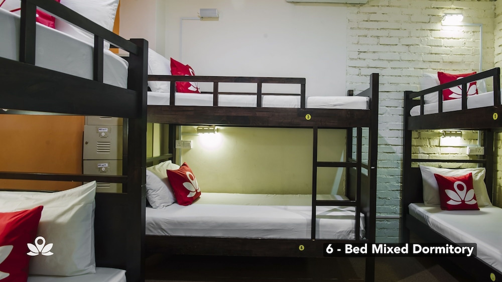 The Explorers Guesthouse and Hostel 59/60
