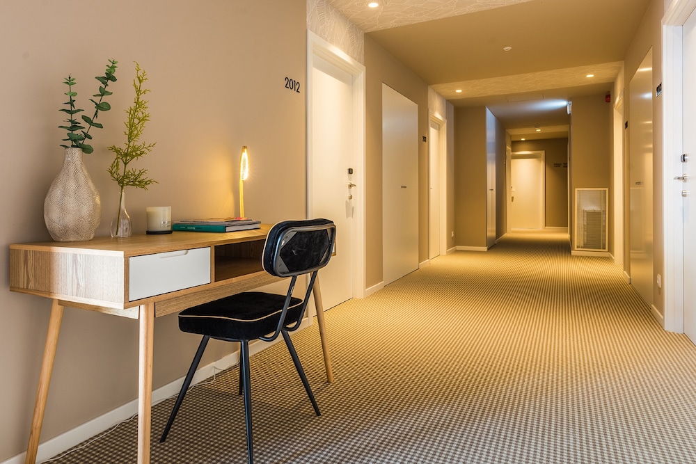 Pestana Casino Studios 45/53