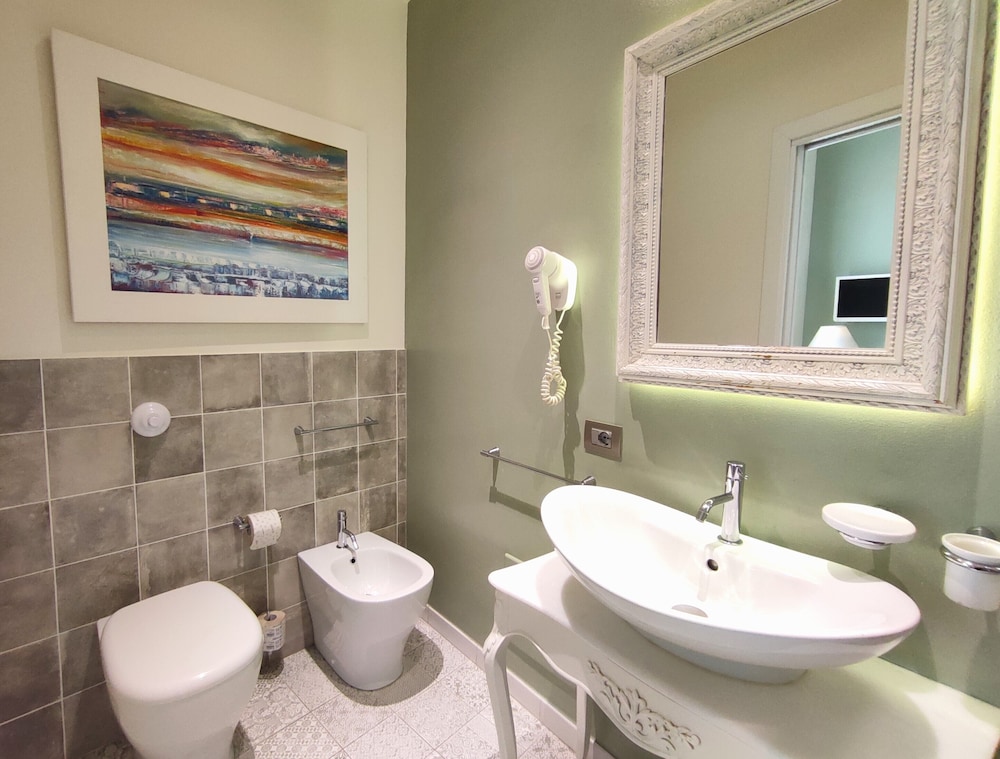 Dimora Bellini Luxury Rooms And Breakfast 40/50