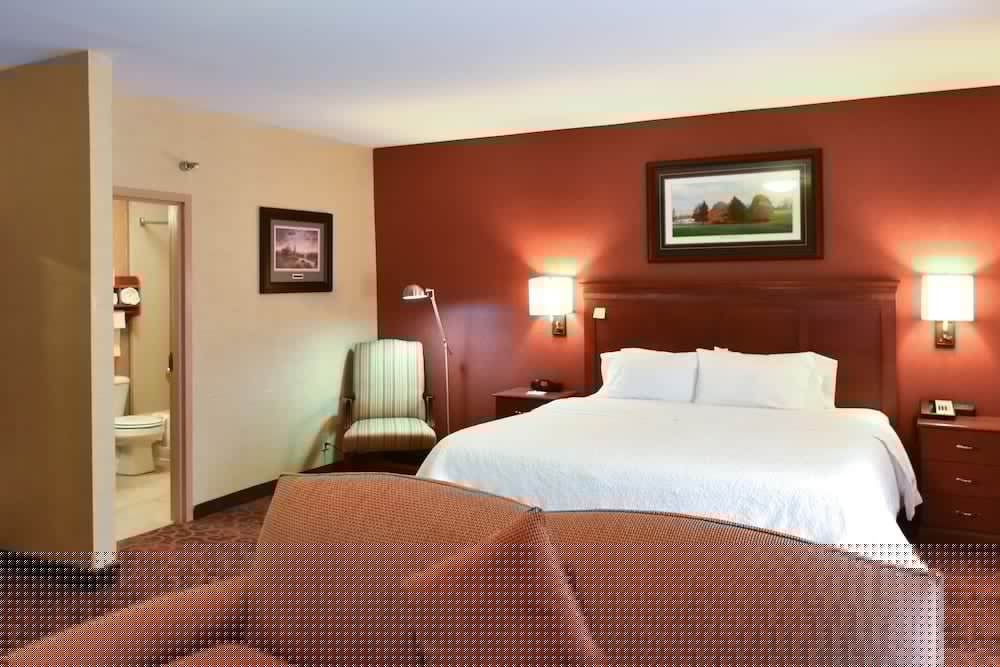Hampton Inn Winchester 13/40