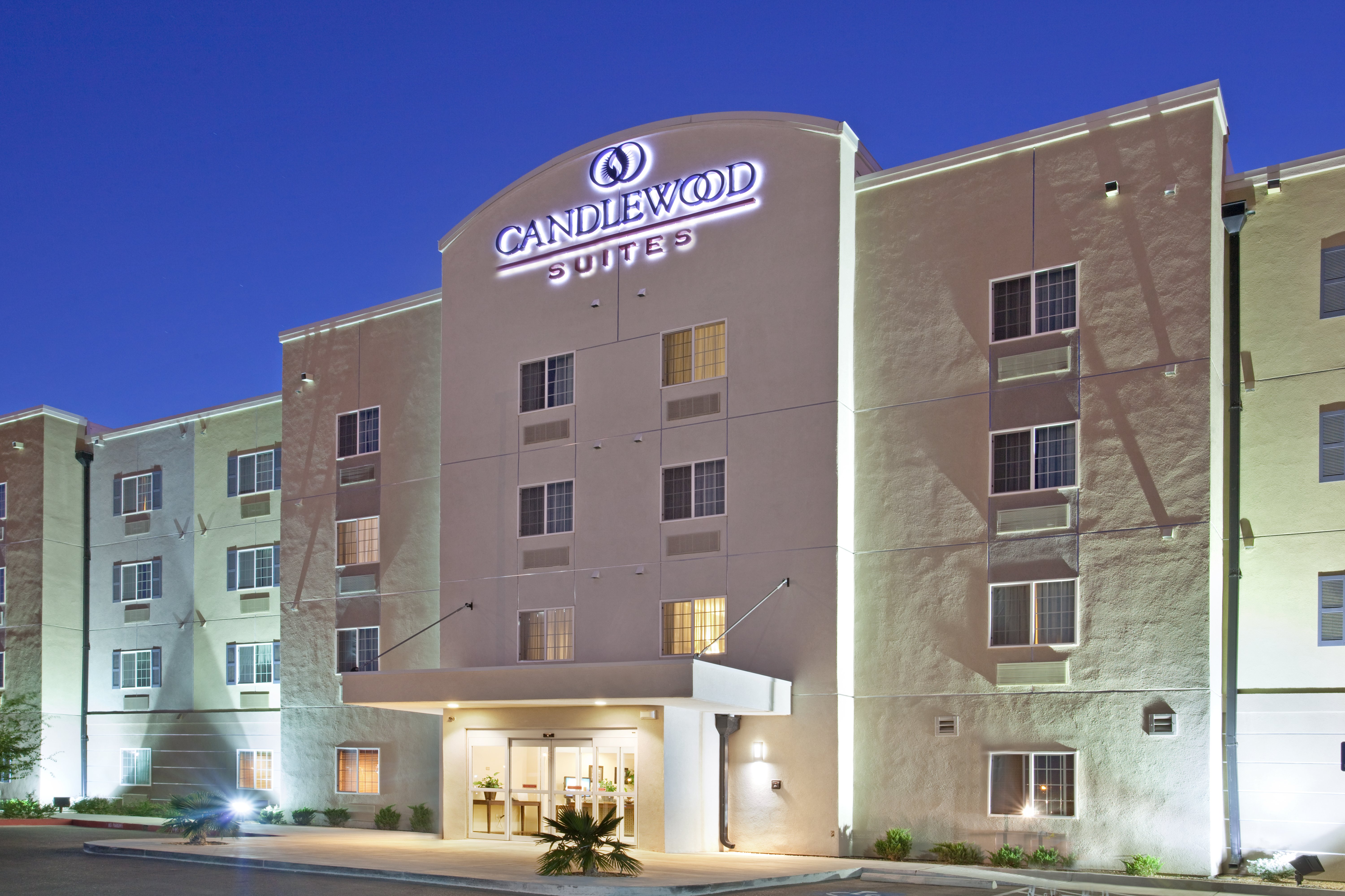Candlewood Suites Roswell 2/50