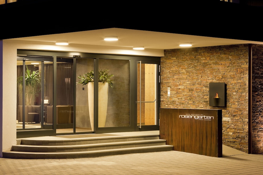 AlpenParks Hotel & Apartment Taxacher 10/71