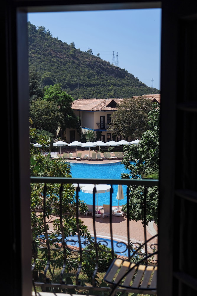 GREEN ANATOLIA HOTEL 55/56
