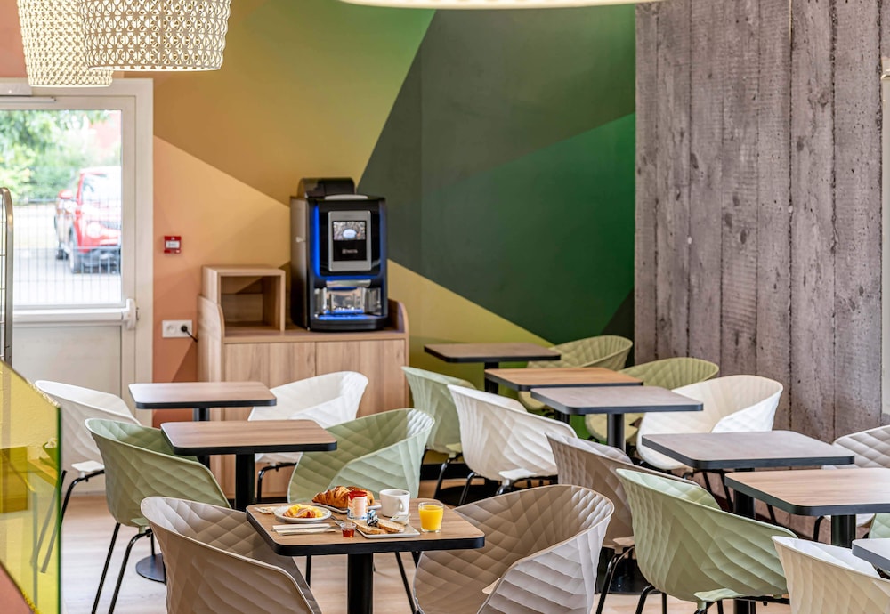 B&B HOTEL Bordeaux Merignac Aeroport 18/23