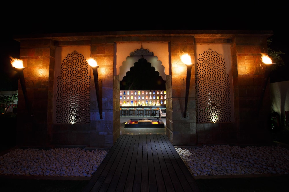 Courtyard By Marriott Agra 37/72