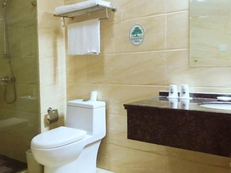 GreenTree Inn Wuxi Jiangyin Lingang New City Shengang Express Hotel 49/50