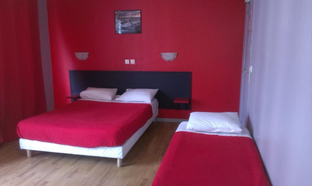 Hipotel Paris Gambetta Republique 27/58