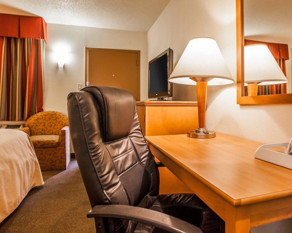 Rodeway Inn Point Pleasant Beach 28/36