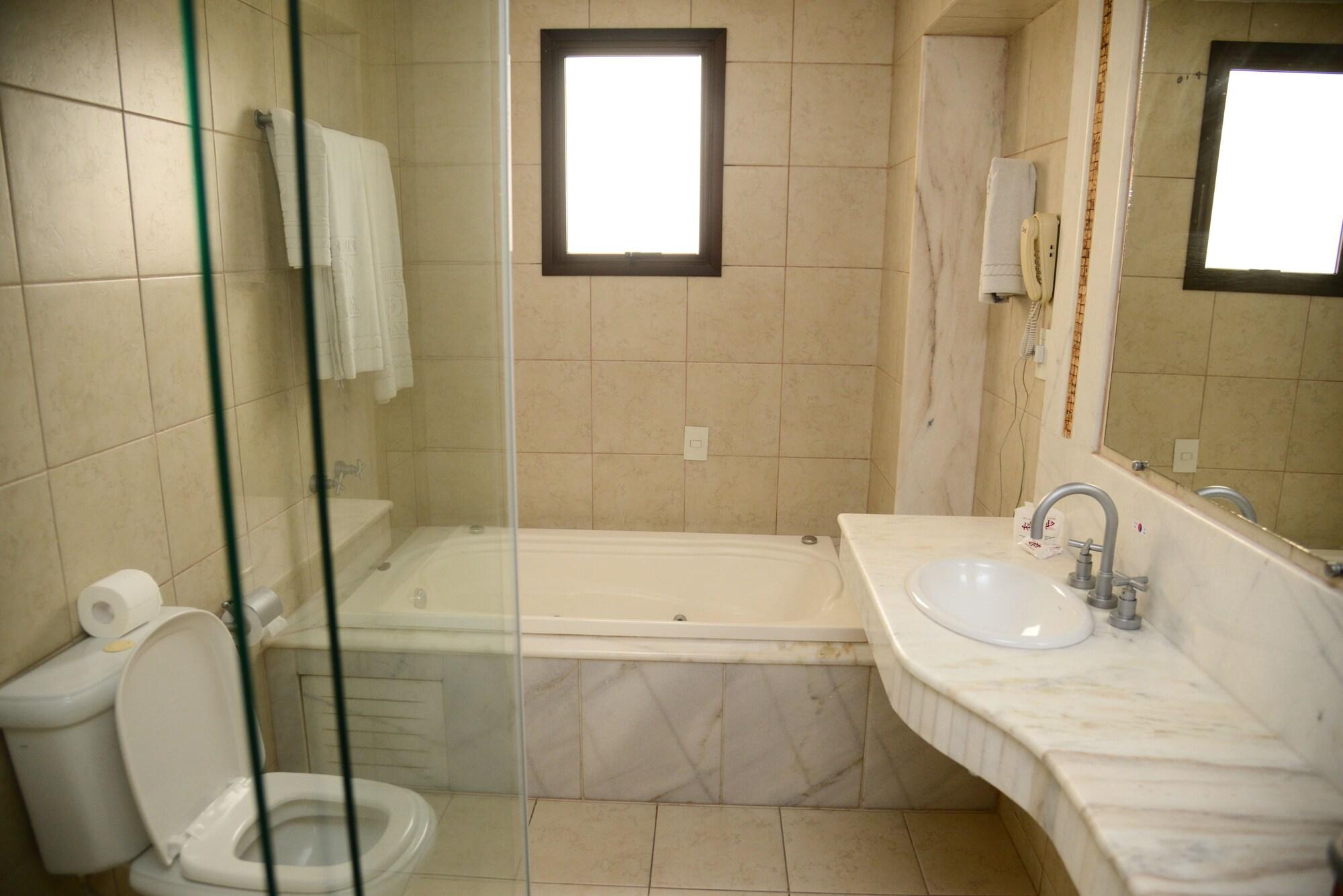 River Park Hotel 50/50