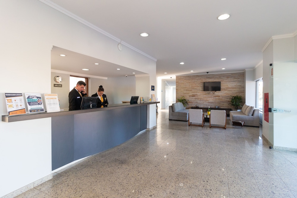 Lobby at Bristol Zaniboni Hotel, Mogi-Mirim