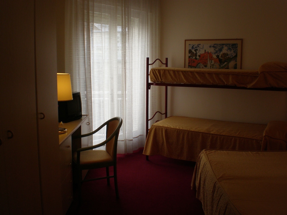 Hotel Majestic 55/70