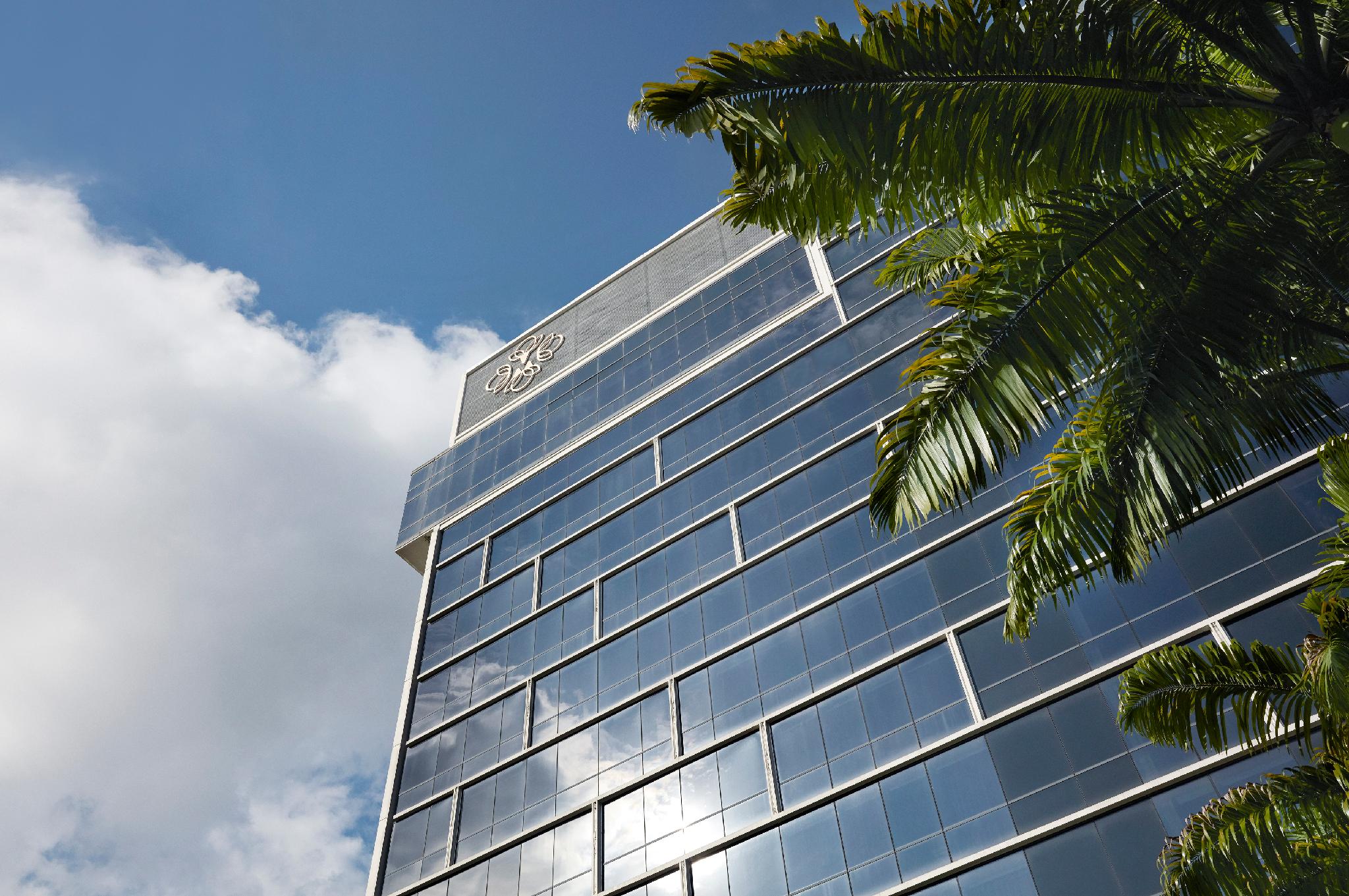 Momentus Hotel Alexandra Singapore in SINGAPORE