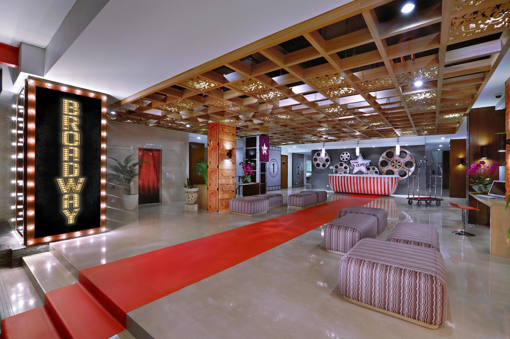 Lobby at Fame Hotel Sunset Road Kuta, Denpasar Barat