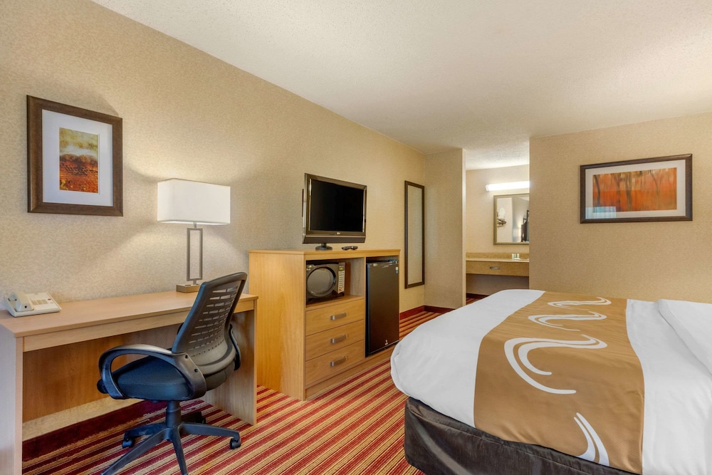 Quality Inn Exit 4 15/55