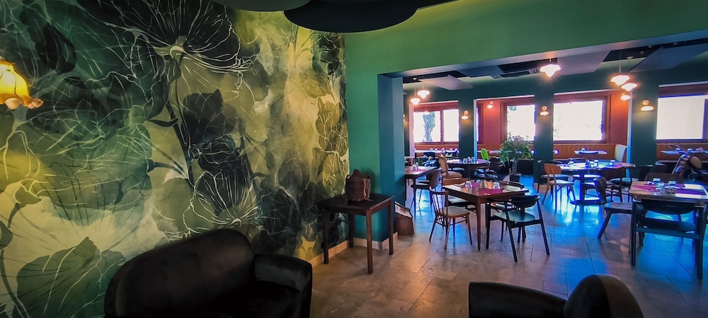 Hotel Les Vignes Blanches 44/60