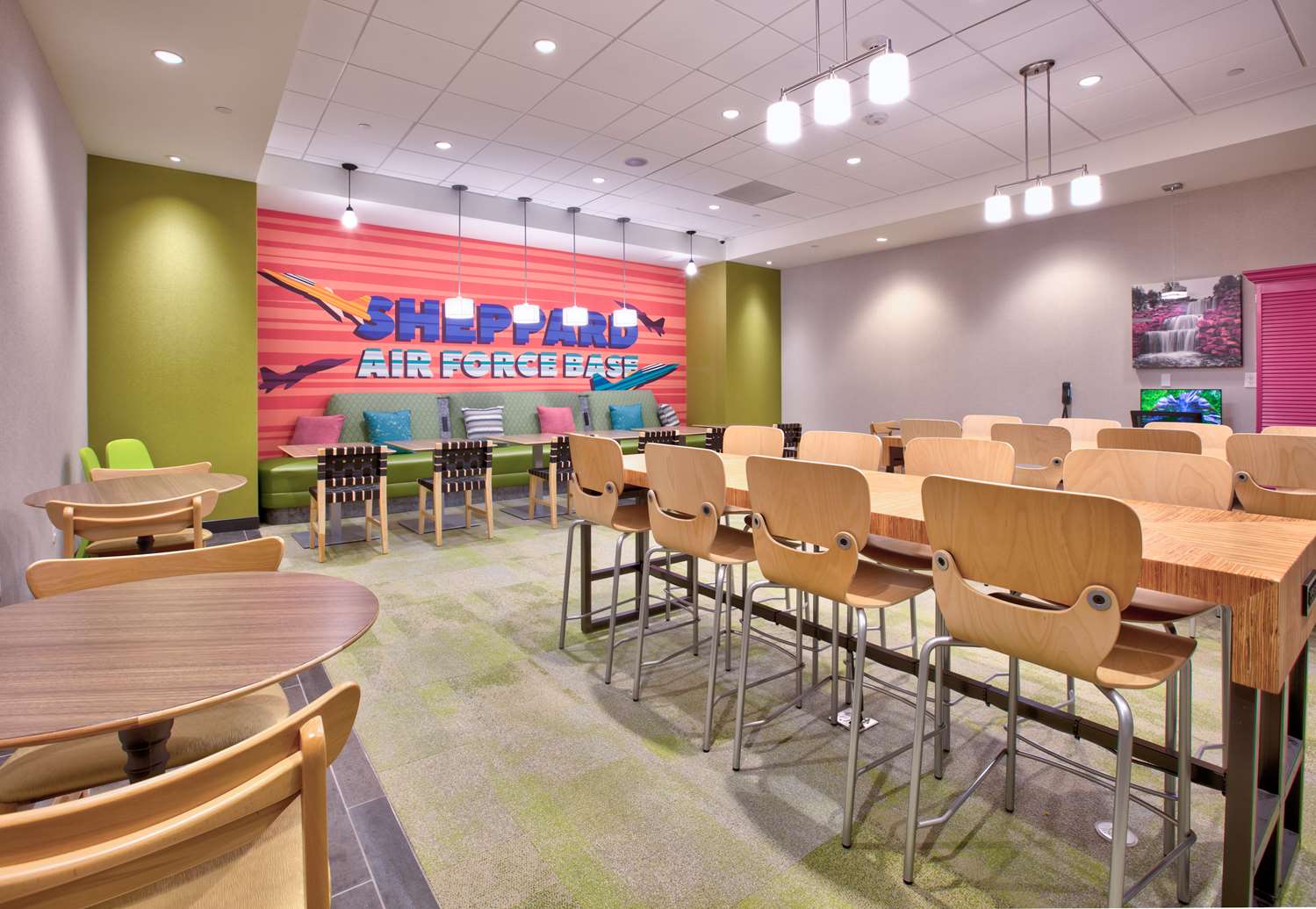 Home2 Suites by Hilton Wichita Falls 15/17