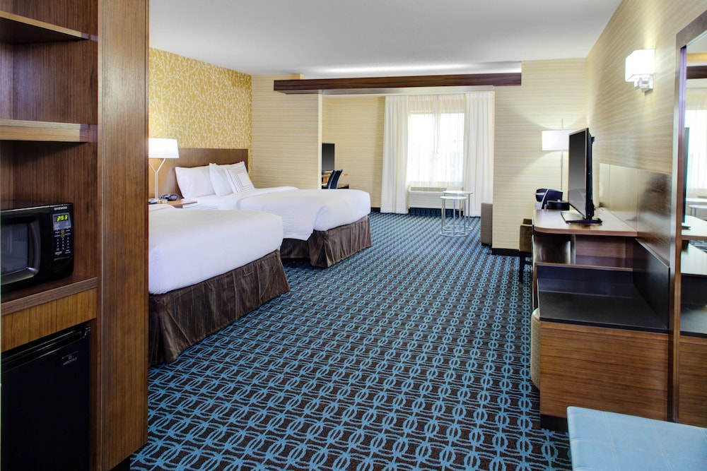 Fairfield Inn And Suites By Marriott Bakersfield North Airport 11/36