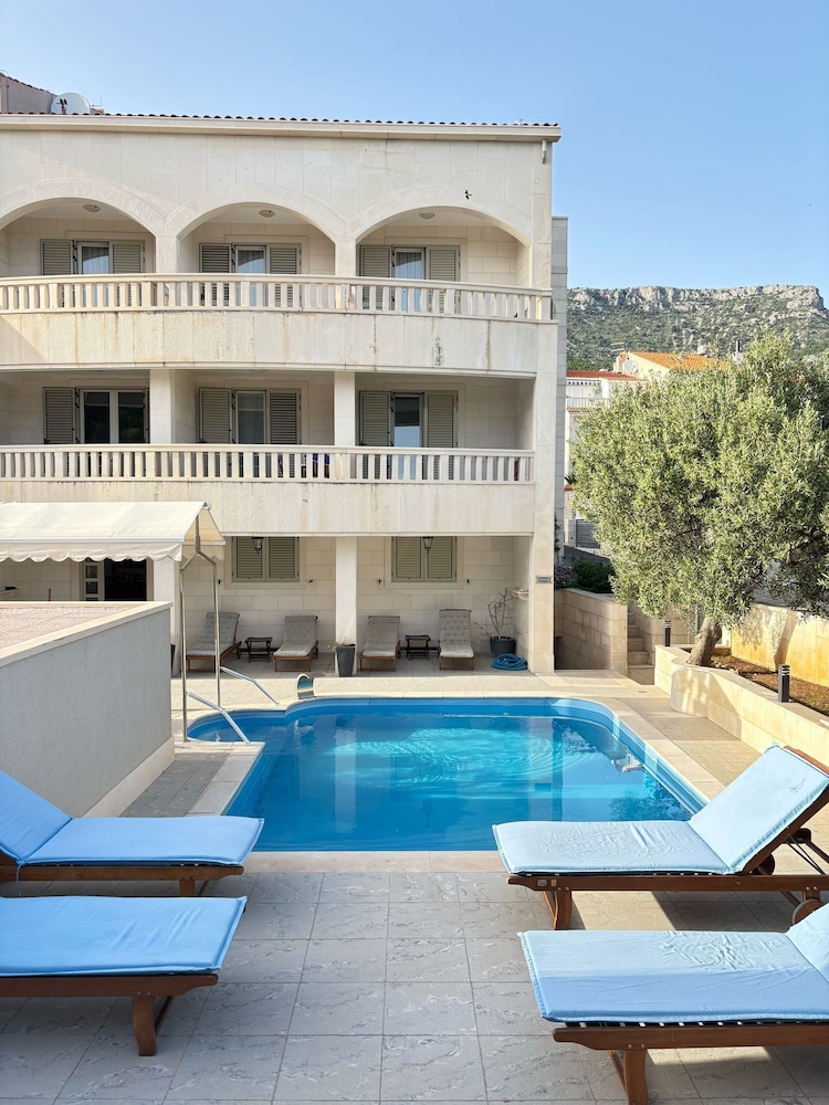 Villa Daniela 3/67