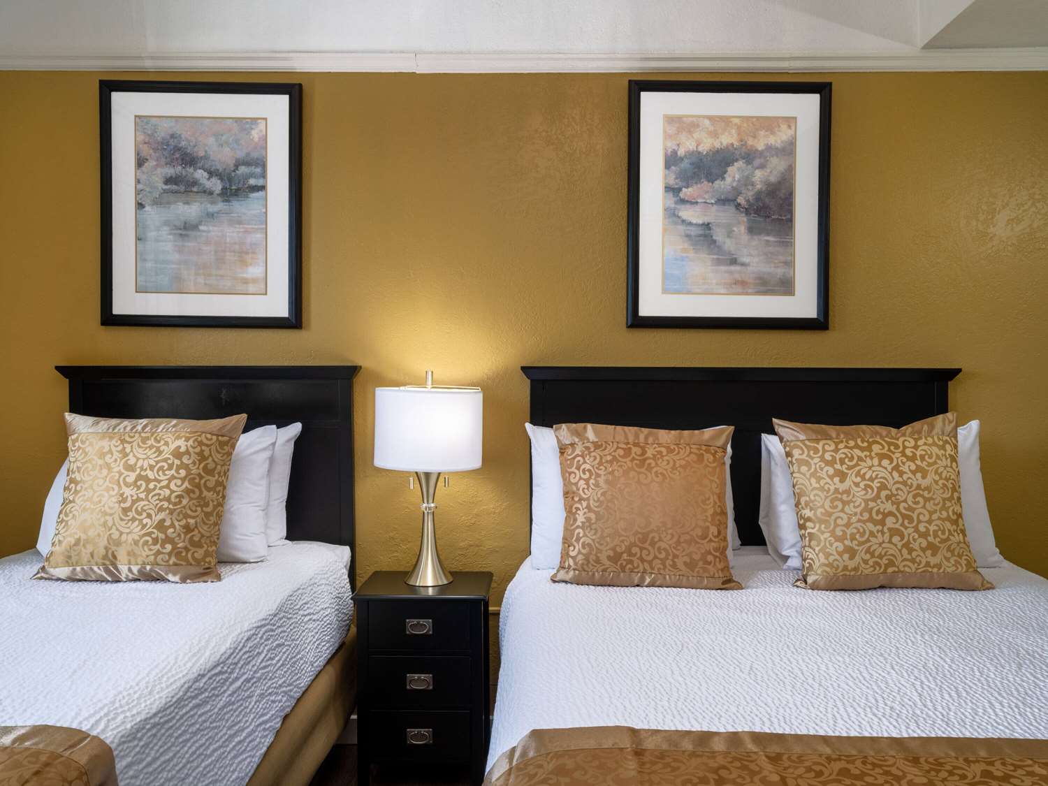 Gilmore Hotel, Trademark Collection by Wyndham 29/56