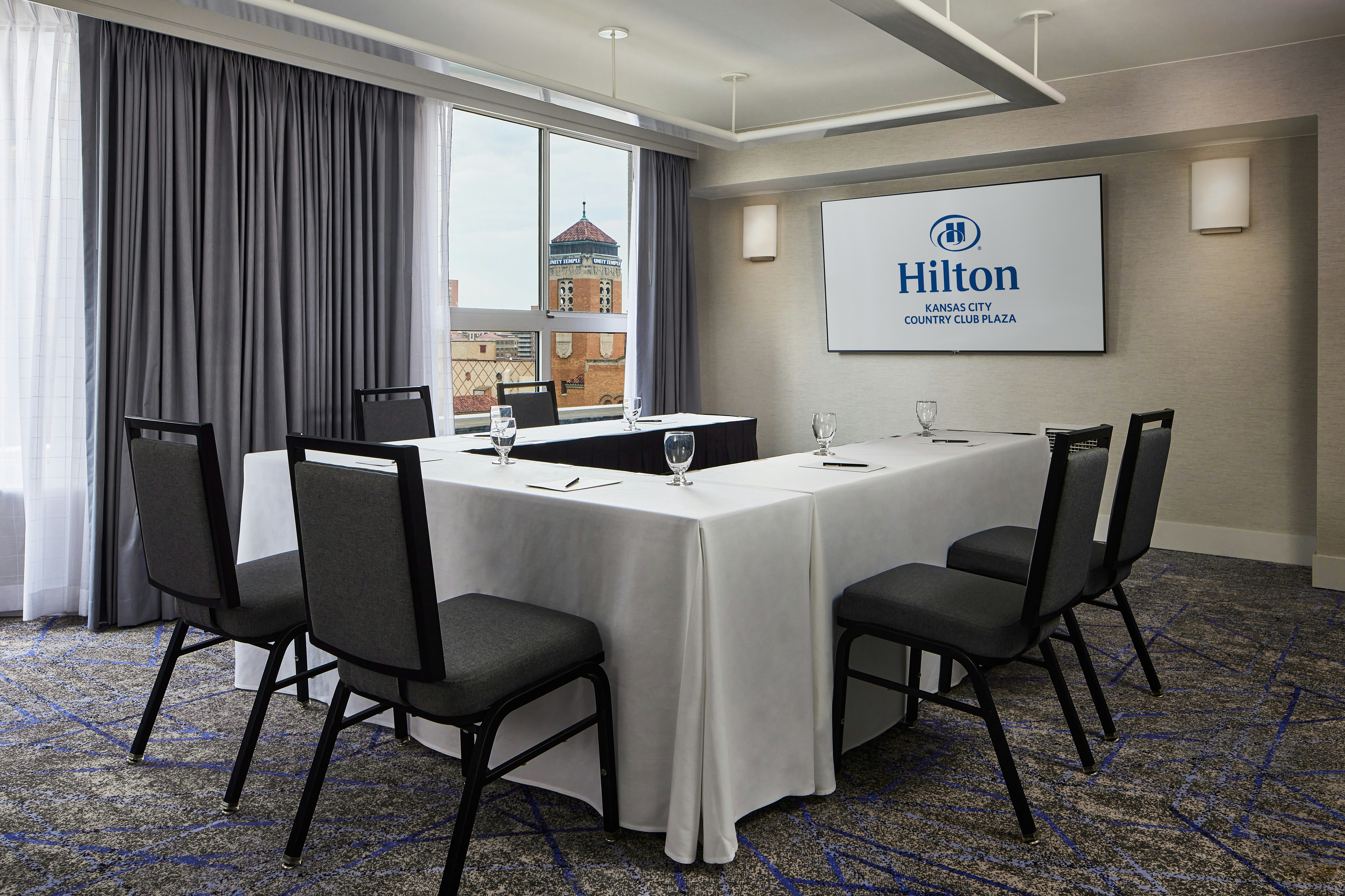 Hilton Kansas City Country Club Plaza 46/50