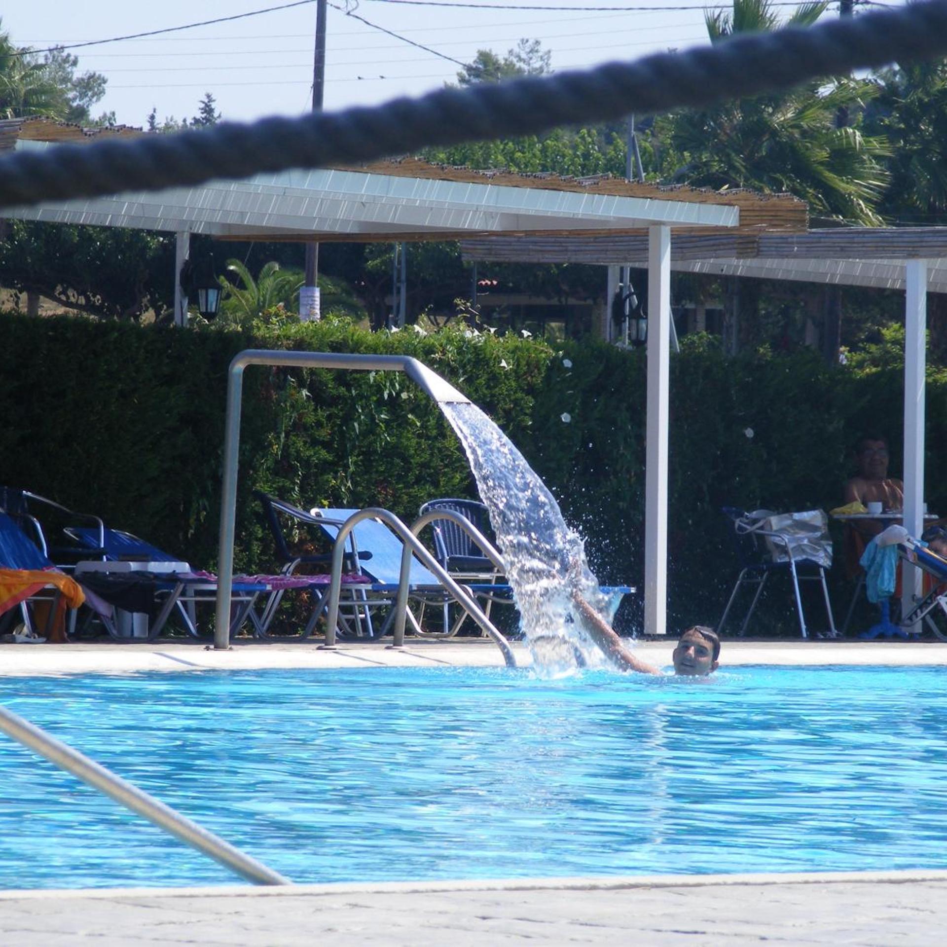 Lintzi Hotel 39/55